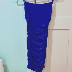 Mini bodycon blue dress.